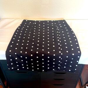 Worthington Pencil Skirt w/Pleated Back Detail - Size 18